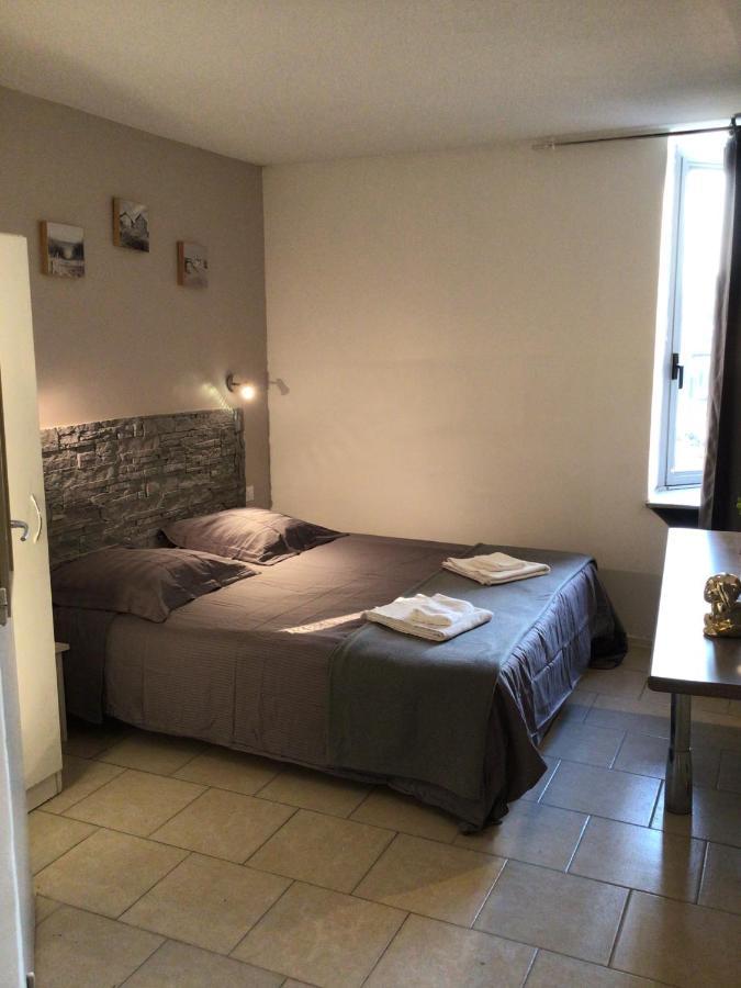 Confortel Avignon Tgv Hotel ภายนอก รูปภาพ