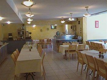 Confortel Avignon Tgv Hotel ภายนอก รูปภาพ